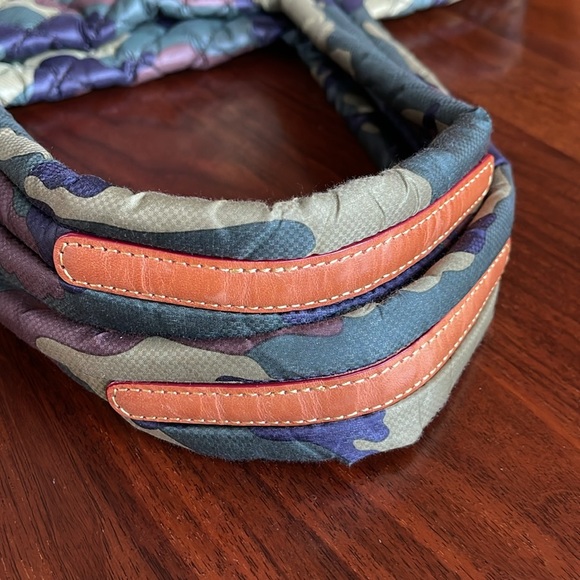 EUC MZ WALLACE MEDIUM CAMO METRO QUILTED TOTE - Picture 5 of 13